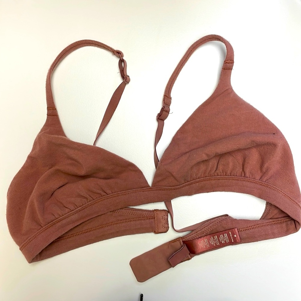 SKIMS Triangle Bralette